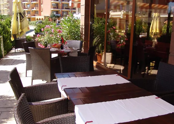 Buena Vissta Отель Приморско